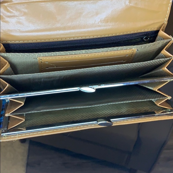 Wallet - Picture 4 of 4